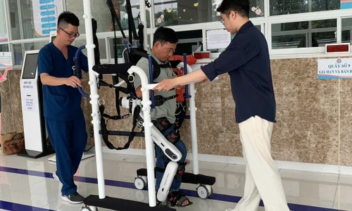 Hơn 200 tỷ đồng lập Trung tâm Robot phục hồi chức năng cho người bệnh ở TPHCM 