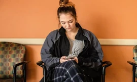 Gần nửa số gen Z tin lời khuyên sức khỏe từ TikTok hơn bác sĩ