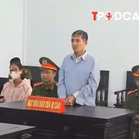 NÓNG 26/8: Tội ác gây phẫn nộ của kẻ dở trò đồi bại với bé gái gần 3 tuổi