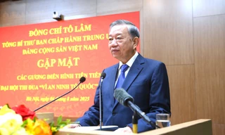 80 năm - Vinh quang Công an nhân dân Việt Nam