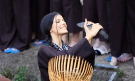 Gần 40 hoa hậu lội mương, bắt cá ở Cần Thơ 