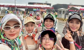 Ba thế hệ trong gia đình Thúy Hằng, Thúy Hạnh đội mưa xem concert G-Dragon 