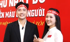 MC Mỹ Vân, Á vương Minh Toại hiến máu ở Chủ Nhật Đỏ