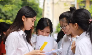 Bộ trưởng Giáo dục nêu lý do cần thiết duy trì kỳ thi trung học phổ thông