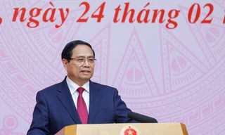 Thủ tướng gặp mặt, tri ân những 'thiên thần áo trắng'