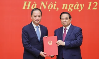 Thủ tướng trao quyết định bổ nhiệm cho ông Trần Hồng Thái