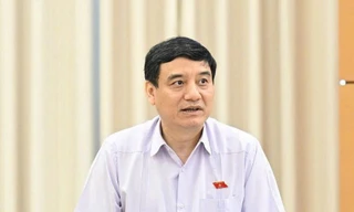 Học sinh 'lệch chuẩn rất lớn' mà chỉ dùng biện pháp nhẹ nhàng 'sợ sẽ rất khó' 