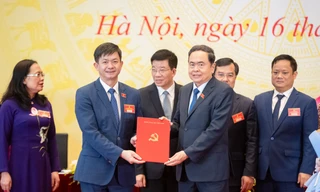 Ông Lê Quang Tùng giữ chức Bí thư Đảng ủy Văn phòng Quốc hội 