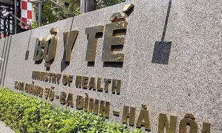 Nêu đích danh bộ, ngành chậm cắt giảm thủ tục hành chính