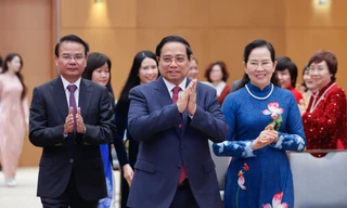 Thủ tướng: Phụ nữ Việt Nam luôn là hiện thân của những giá trị tốt đẹp nhất