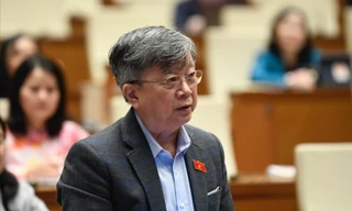 Lương của cán bộ, công chức, viên chức phải tương xứng với mức sống trung bình của xã hội