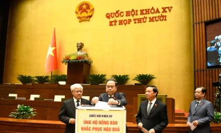 Bão lũ, thiên tai sẽ qua đi, nhưng tình đồng chí, nghĩa đồng bào mãi còn ở lại