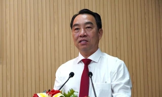 Phê chuẩn kết quả bầu, miễn nhiệm nhân sự chủ chốt tỉnh Cà Mau