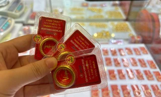 Thủ tướng: Khẩn trương lập sàn giao dịch vàng quốc gia