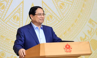 Thủ tướng: Nghiên cứu phát động phong trào thi đua về phát triển kinh tế tư nhân