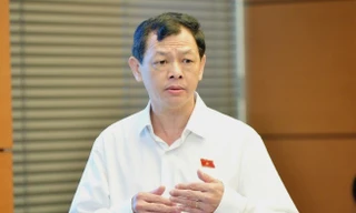 Thứ trưởng Bộ Y tế Nguyễn Tri Thức nhận thêm nhiệm vụ