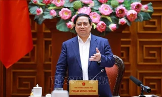 Thủ tướng: Sử dụng Quỹ bình ổn giá xăng dầu ngay trong ngày 10/3