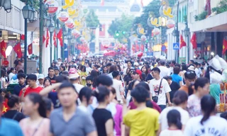 Đề xuất ngày 24/11 hằng năm người lao động được nghỉ làm việc và hưởng nguyên lương