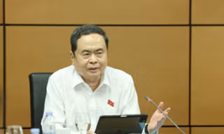 'Hà Nội quyết, Hà Nội làm, Hà Nội chịu trách nhiệm'