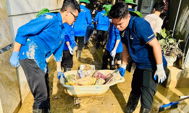 Mong muốn đóng góp cho xã hội hơn là 'trở thành ai'