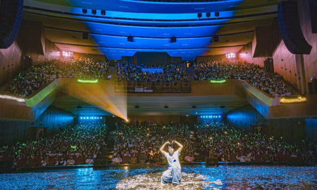 Bùi Trường Linh tại concert Từng ngày