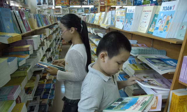 Xây lại nền tảng tôn sư trọng đạo 