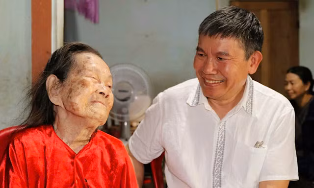 Những năm qua mẹ Việt Nam anh hùng Nguyễn Thị Minh luôn được chính quyền quan tâm, chăm sócẢnh: UBND xã Sơn Tiến