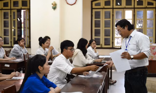 Thí sinh thi tốt nghiệp THPT 2025 Ảnh: NHƯ Ý 