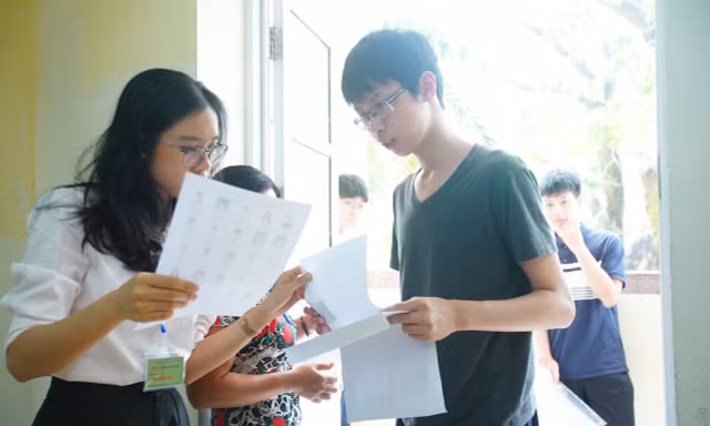 Thí sinh dự thi tốt nghiệp THPT 2026Ảnh: DUY PHẠM 