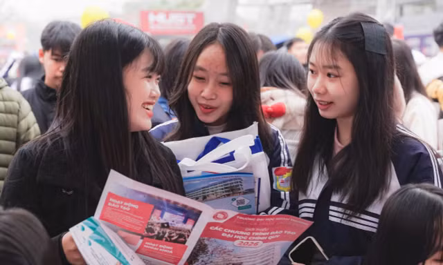 Tuyển sinh ĐH 2026: Siết đầu vào chính quy, có phình liên kết?