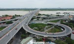 Cấm xe trên 18 tấn lên cầu Vĩnh Tuy sau vụ cháy bãi xe dưới gầm cầu