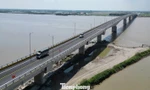 Cận cảnh tuyến đường ven biển với 12 cầu vượt tại tỉnh Hưng Yên vừa thông xe