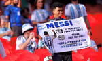 Khán đài hơn 80.000 người đứng dậy trước 3 bàn thắng của Messi 