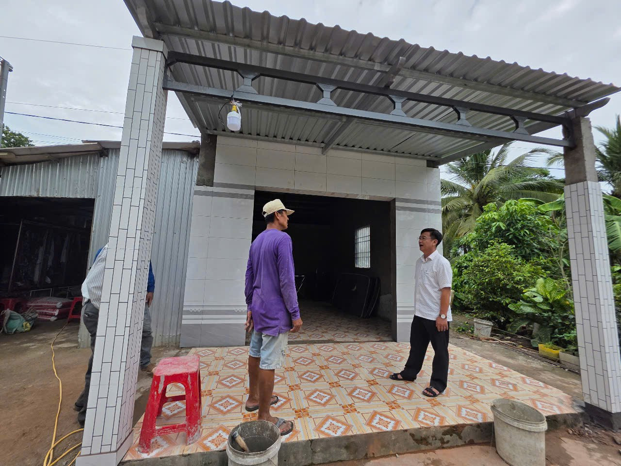 Hộ gia đình người có công ở phường Láng Tròn (tỉnh Cà Mau) ấm lòng trong căn nhà mới khang trang. 7d33349c89c2009c59d3.jpg