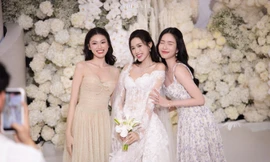 Dàn Hoa - Á hậu khoe nhan sắc rực rỡ tại tiệc mừng đám cưới Hoa hậu Đỗ Thị Hà