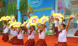 Tween Tiểu học Phương Mai rộn ràng gửi lời tri ân tới các thầy cô dịp 20/11