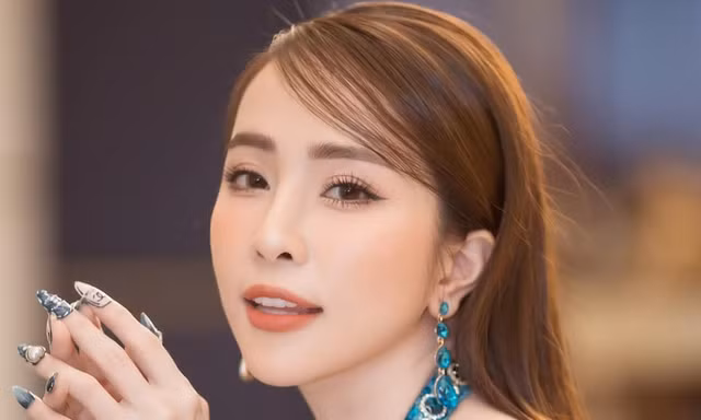 Quỳnh Nga đính chính 