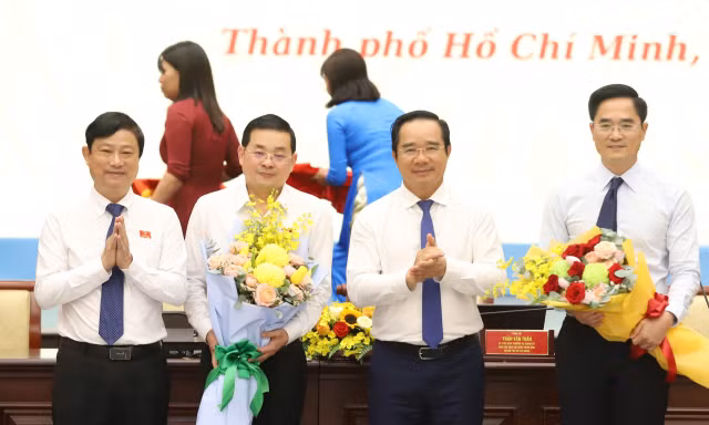 Ba giám đốc sở được bầu bổ sung Ủy viên UBND TPHCM