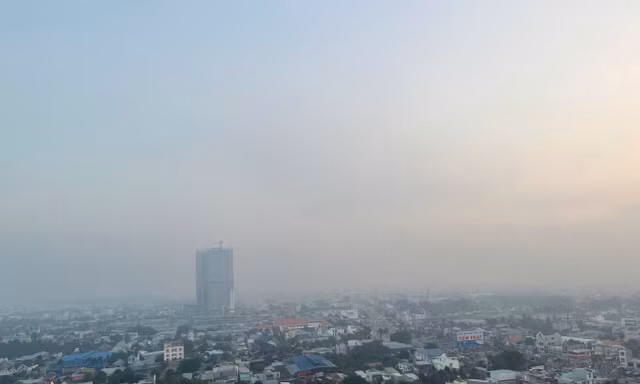 Chất lượng không khí TPHCM tiếp tục ở mức báo động