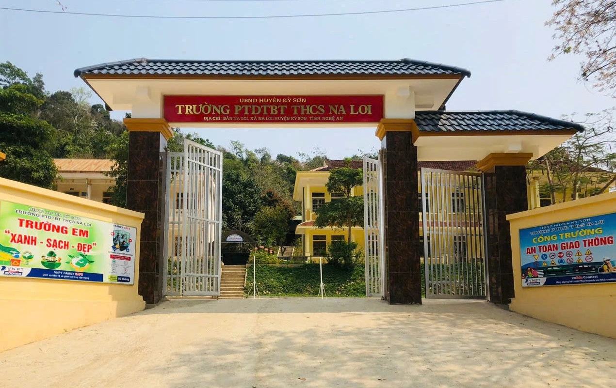 Nghệ An: Hai nữ sinh lớp 8 bị 'bắt' làm vợ theo tập tục, nhà trường vào cuộc khẩn