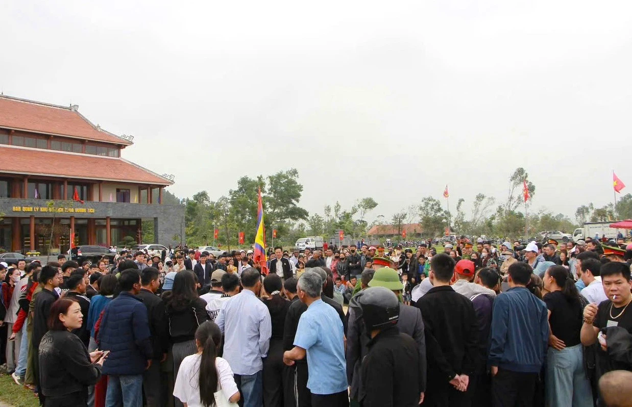 Nghệ An và Hà Tĩnh đón hàng trăm nghìn du khách trong 9 ngày Tết Nguyên đán 2026