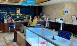 Nhiều tiệm vàng ở TPHCM bỗng dưng… vắng tanh 