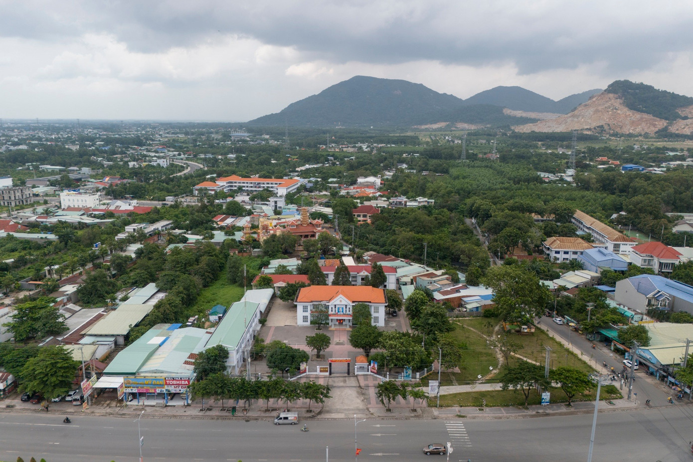 Phường Tân Phước, TP.HCM được hình thành trên cơ sở sáp nhập các phường Phước Hòa và Tân Phước thuộc tỉnh Bà Rịa - Vũng Tàu (cũ). Nơi đây có diện tích 84 km2, là nơi sinh sống và làm việc của hơn 29.000 người.