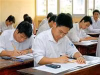 Thí sinh làm bài thi tốt nghiệp năm 2008. Ảnh: Quý Hiên.