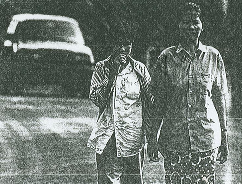 Mea Sitch và Mea Son, con gái và vợ của PolPot