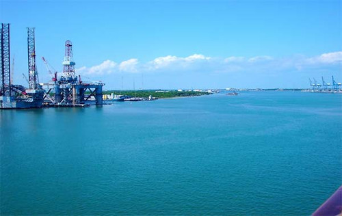 Cảng Galveston, nơi nhập và sản xuất dầu lớn của Mỹ ở Texas.