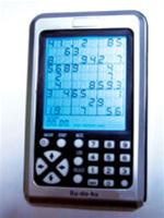 Trò Sudoku được chơi trên máy.Ảnh: SGTT