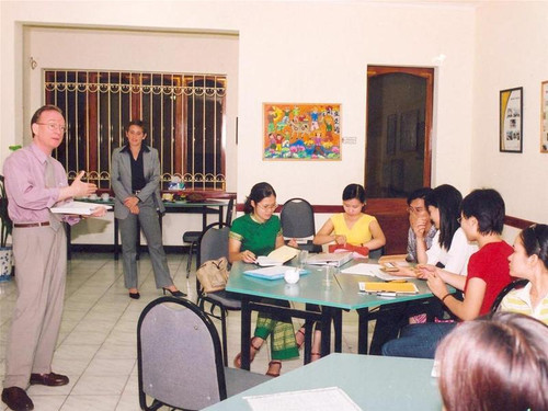 Một lớp học tiếng tại Apollo