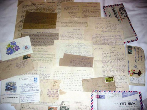 Thư bạn đọc gửi cho tác giả MXNB