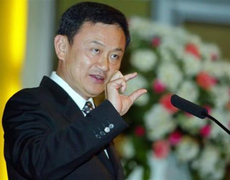 Thủ tướng Thaksin Shinawatra trong cuộc họp báo